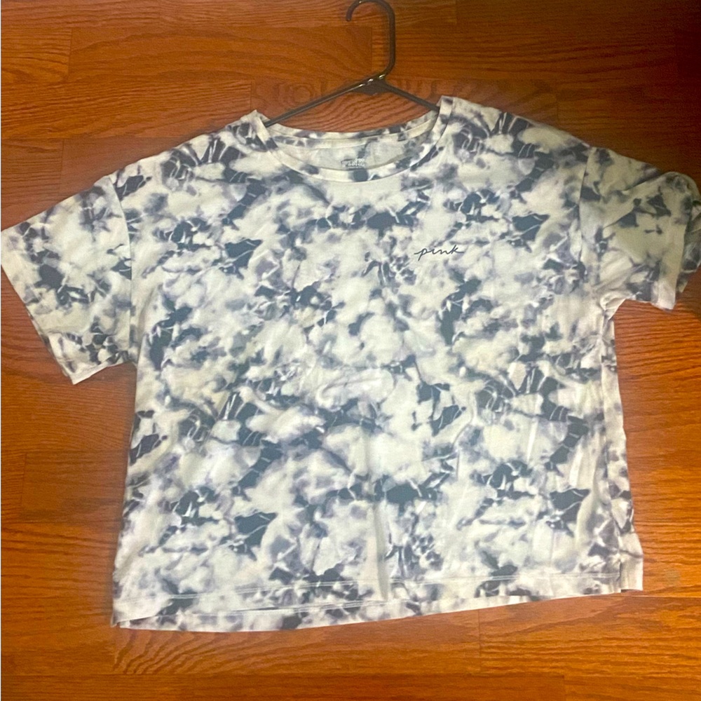 Vs pink cropped top large